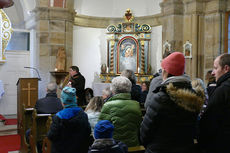 Krippenandacht mit Segnung der Kinder (Foto: Karl-Franz Thiede)